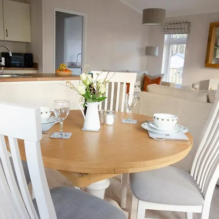 Hollicarrs - Bumblebee * Γιορκ